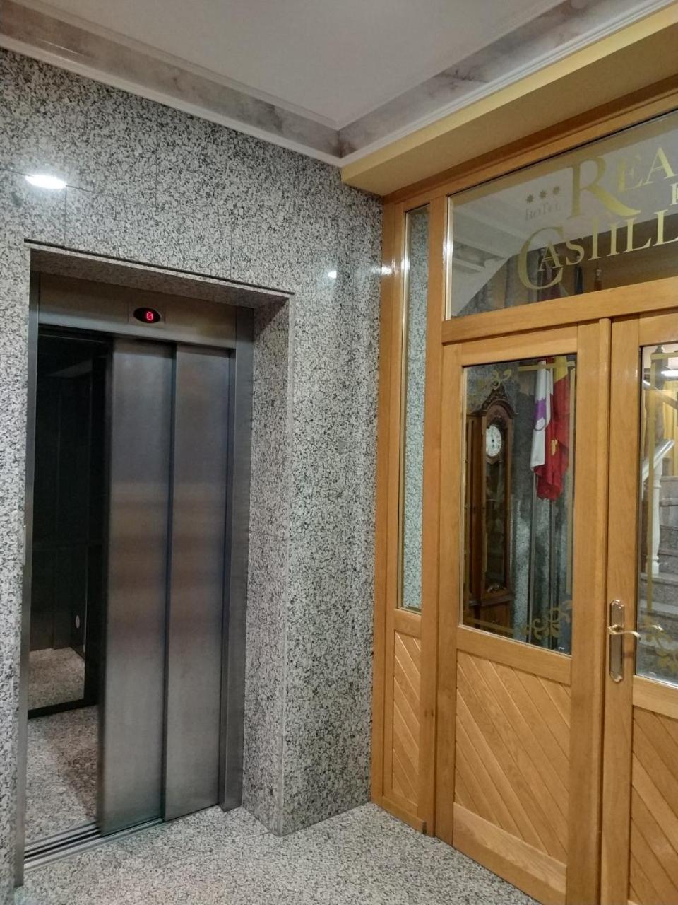 Hotel Real De Castilla Tordesillas Exterior foto